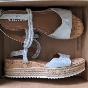 NWOT Trask Christine Metallic Espadrille Platform Sandal, 7.5M
